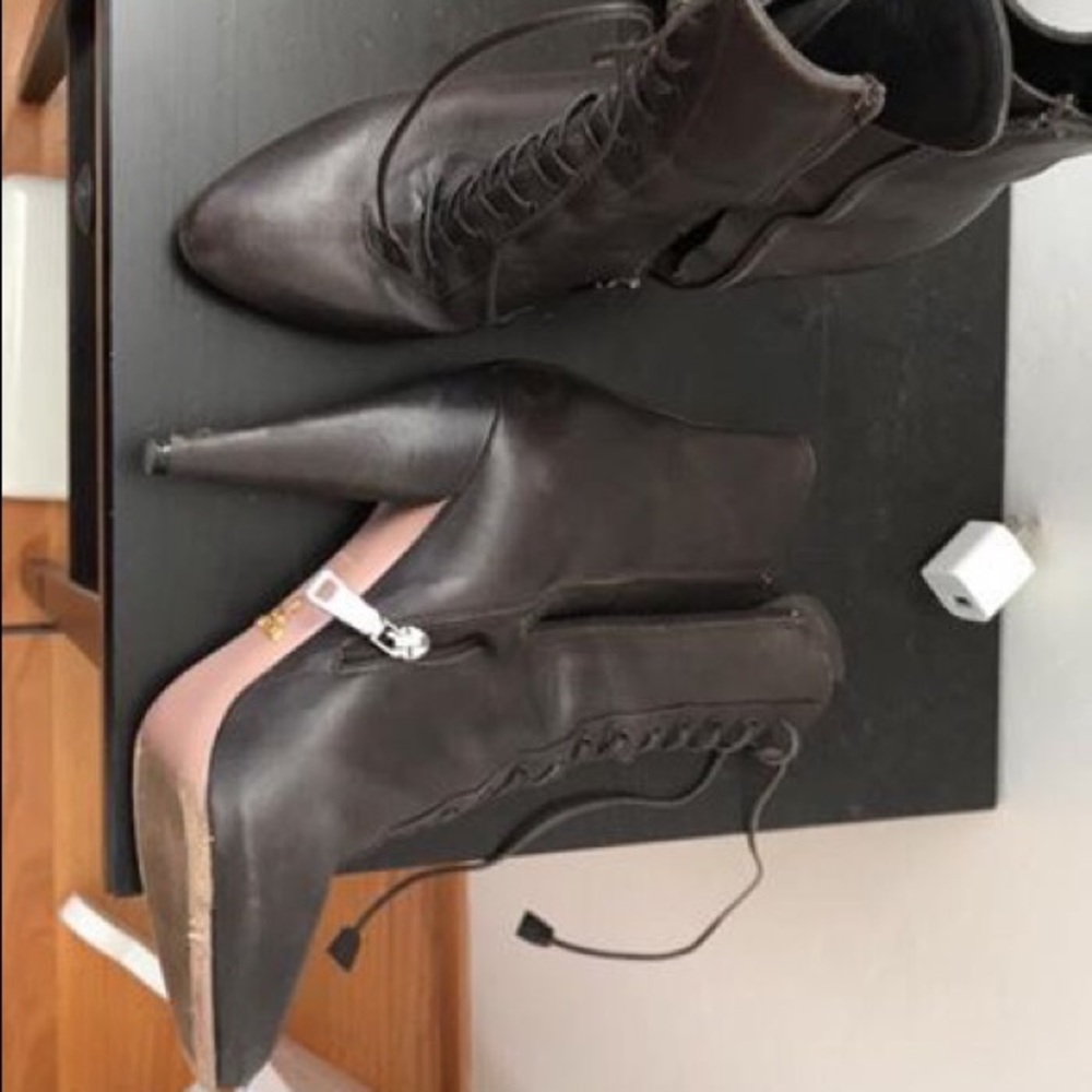 Prada booties - Picture 3 of 3